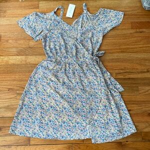 Sienna sky NWT dress